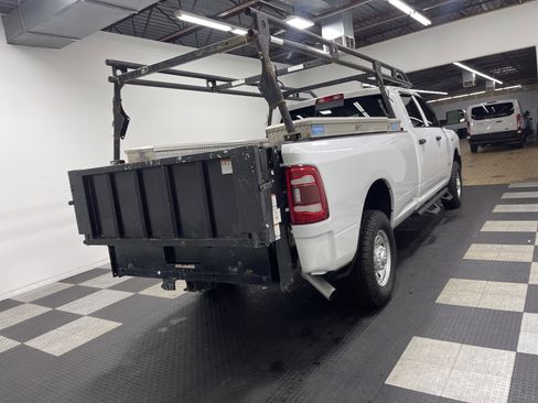 Used 2020 RAM 2500 Tradesman w/ Safety Group image 5