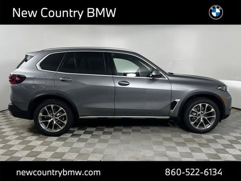 New 2026 BMW X5 xDrive40i w/ Climate Comfort Package image 8