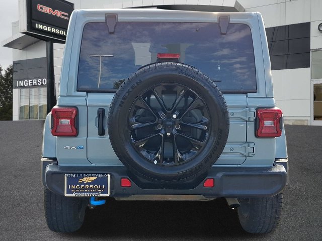 Used 2024 Jeep Wrangler Unlimited Sahara w/ Technology Group AWD/4WD image 25