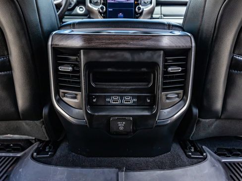 Used 2025 RAM 1500 Laramie w/ Sport Appearance Package AWD/4WD image 34
