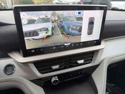 New 2026 Ford Explorer Active AWD/4WD image 19
