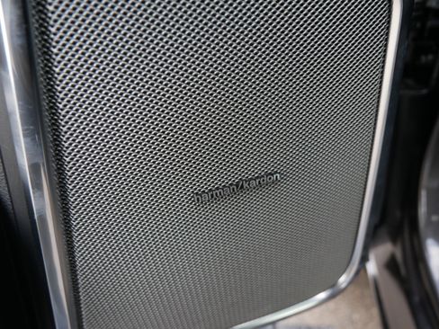 New 2026 RAM 3500 Laramie AWD/4WD image 9