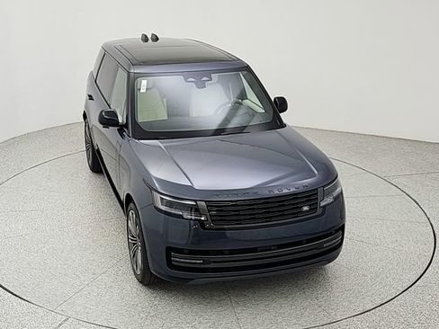 New 2026 Land Rover Range Rover Long Wheelbase SE AWD/4WD image 14