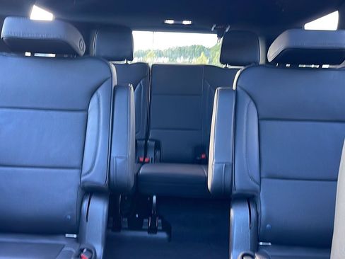 Used 2021 GMC Yukon Denali w/ Denali Premium Package AWD/4WD image 33