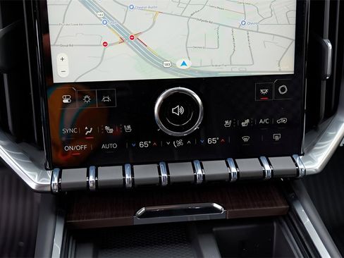 New 2026 GMC Acadia Denali w/ Super Cruise Package image 16