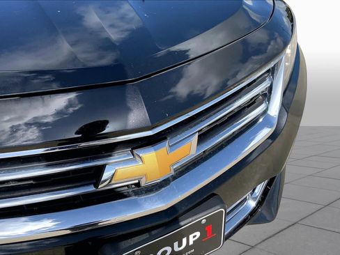 Used 2018 Chevrolet Impala Premier FWD image 29