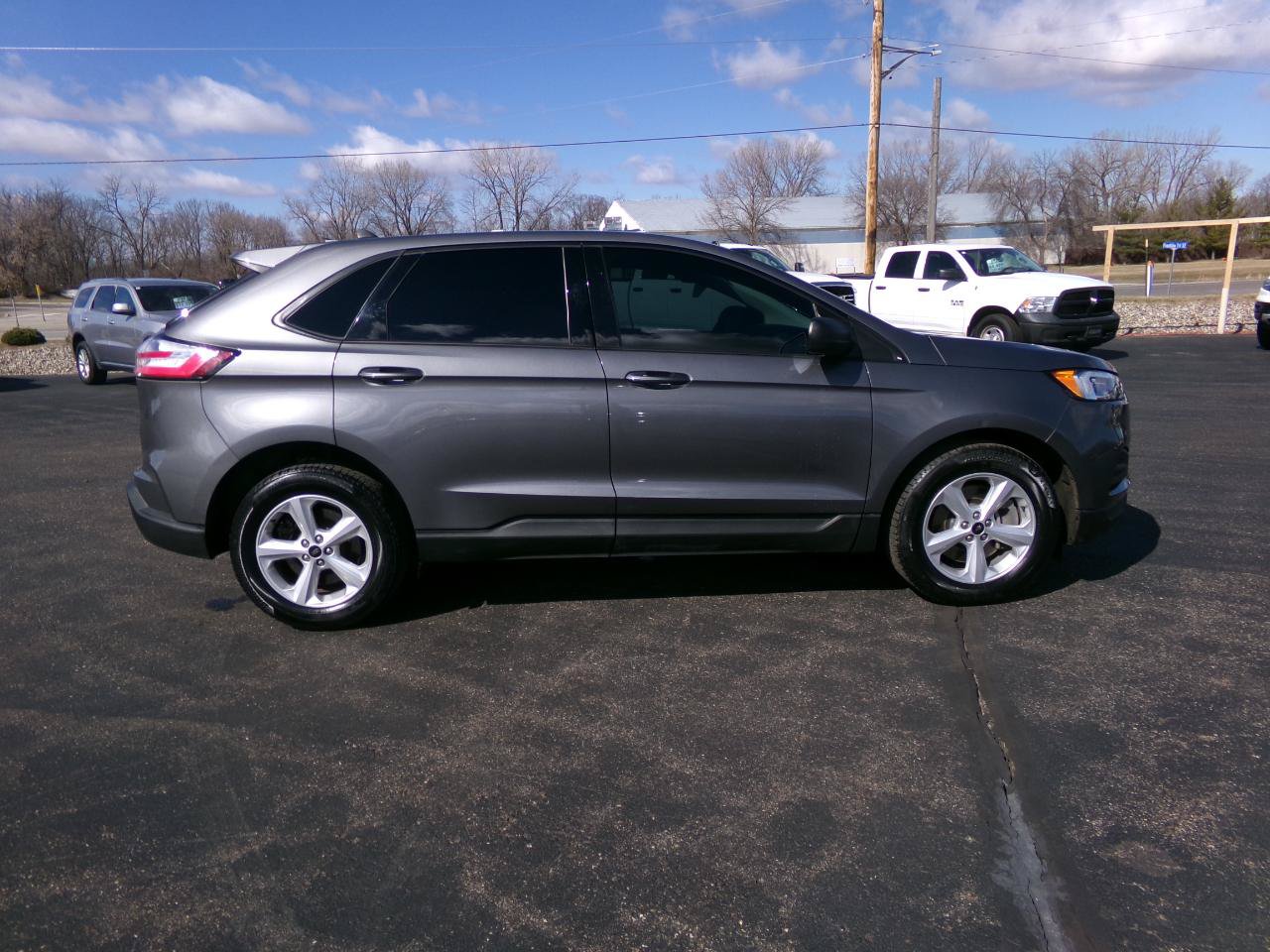 Used 2023 Ford Edge SE AWD/4WD image 2