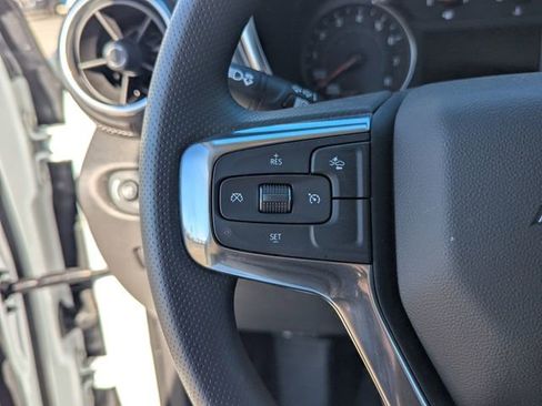 New 2025 Chevrolet Blazer LT w/ Convenience Package image 16