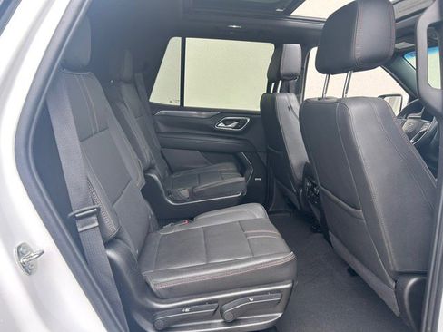 Used 2024 Chevrolet Tahoe RST w/ Luxury Package AWD/4WD image 10