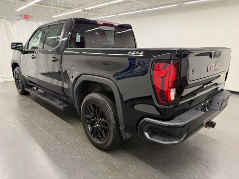 Used 2022 GMC Sierra 1500 Elevation w/ Preferred Package AWD/4WD image 3