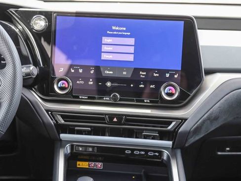 New 2026 Lexus TX 500h AWD image 17