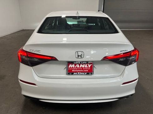 Used 2024 Honda Civic Sport image 4