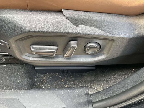 Used 2023 Toyota Tundra 1794 Edition image 28