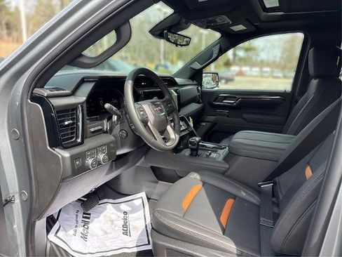 New 2026 GMC Sierra 1500 AT4 w/ AT4 Premium Package AWD/4WD image 11