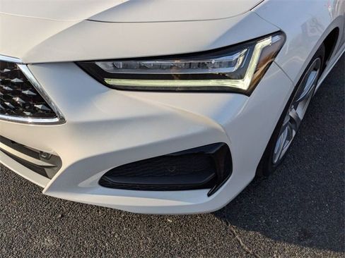 Certified 2022 Acura TLX w/ Technology Package image 5