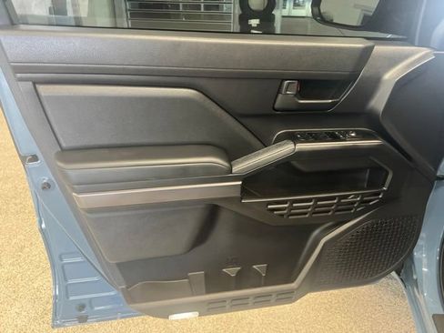 Used 2026 Toyota 4Runner SR5 AWD/4WD image 24