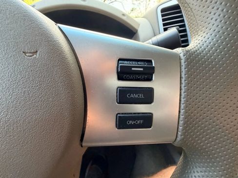 Used 2015 Nissan Frontier SV w/ SV Value Truck Package image 14