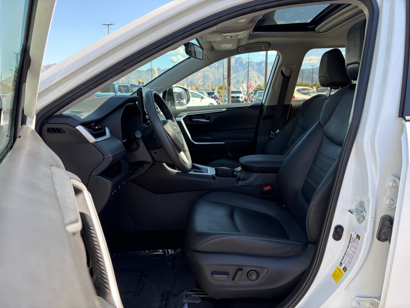 Used 2023 Toyota RAV4 XLE Premium AWD/4WD image 11
