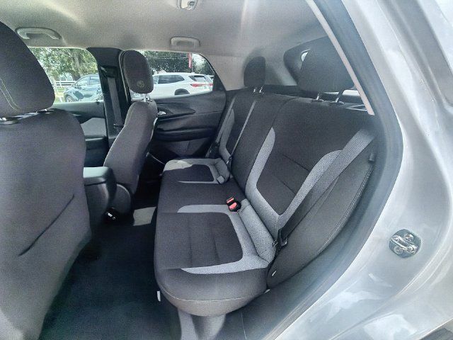 Used 2025 Chevrolet TrailBlazer LT AWD/4WD image 23