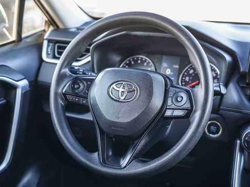 Used 2019 Toyota RAV4 XLE image 15