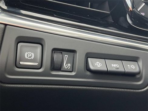 Certified 2025 Cadillac XT6 Premium Luxury w/ Platinum Package image 29