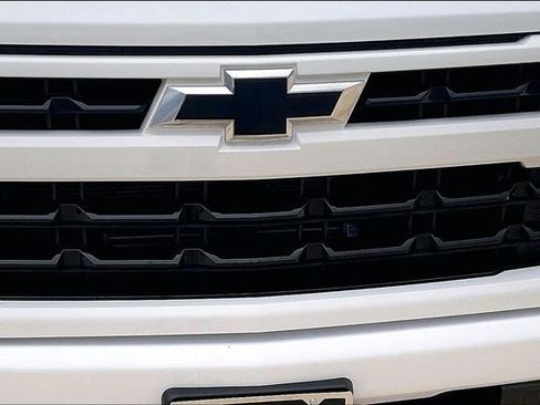 Used 2023 Chevrolet Silverado 1500 RST image 34
