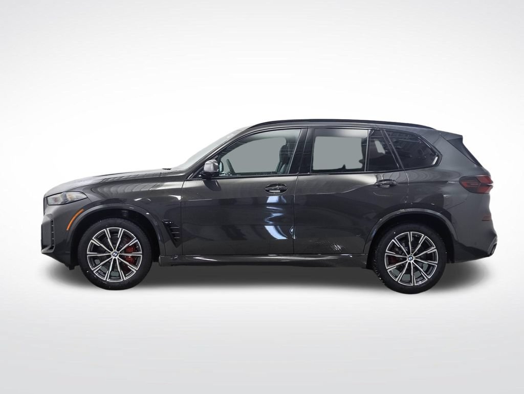 Used 2026 BMW X5 xDrive40i w/ M Sport Package AWD/4WD image 2
