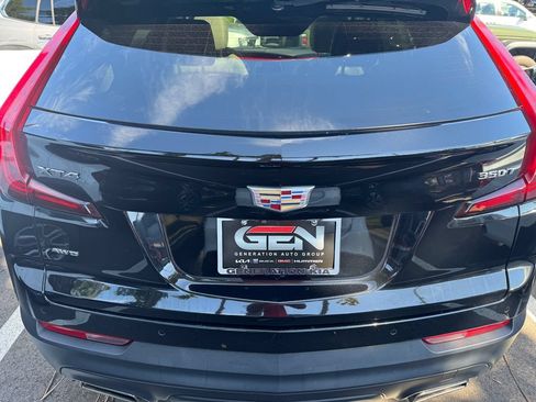 Used 2023 Cadillac XT4 Luxury w/ Cold Weather Package AWD/4WD image 38