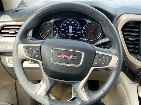 Used 2023 GMC Acadia Denali w/ Denali Technology Package image 11