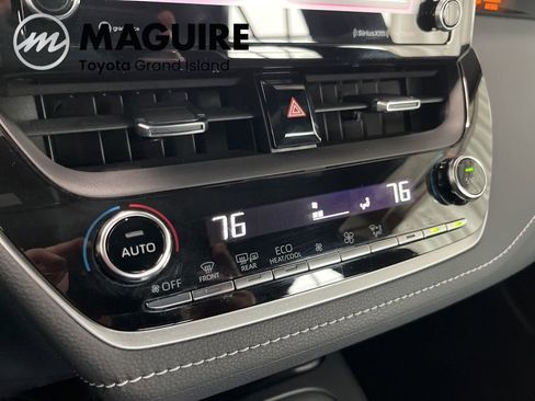 Used 2022 Toyota Corolla XSE image 13