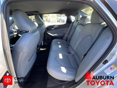 Certified 2019 Toyota Avalon Limited w/ Advanced Safety Package FWD image 22