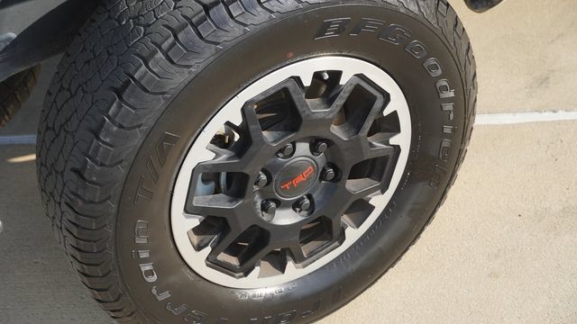 Used 2024 Toyota Tacoma TRD Off-Road AWD/4WD image 11
