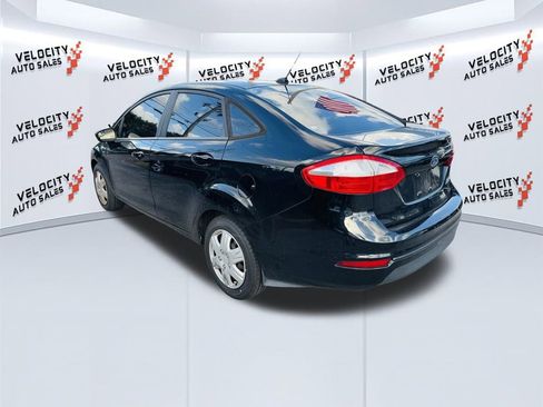 Used 2019 Ford Fiesta S image 5