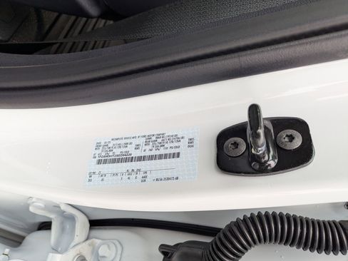 New 2025 Ford F550 4x4 Crew Cab image 39