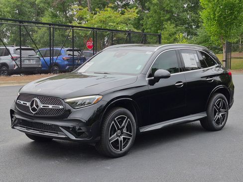 New 2027 Mercedes-Benz GLC 300 4MATIC image 5