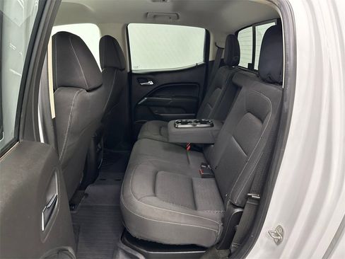 Used 2018 GMC Canyon SLE w/ SLE Convenience Package image 20