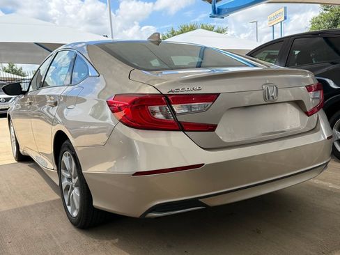 Used 2020 Honda Accord LX image 5
