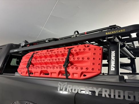 Used 2024 Ford F250 Lariat w/ Lariat Ultimate Package image 30