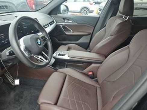 Used 2025 BMW X2 xDrive28i image 5