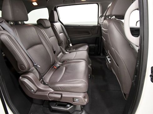 Certified 2019 Honda Odyssey EX-L image 19