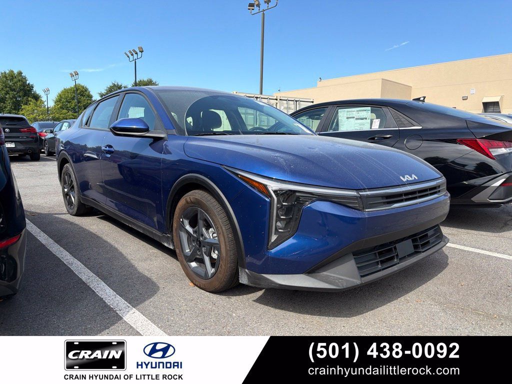 Used 2026 Kia K4 FWD image 1