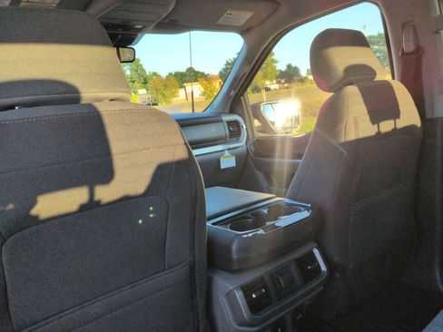 Certified 2022 Ford F150 XLT w/ Equipment Group 302A High image 19