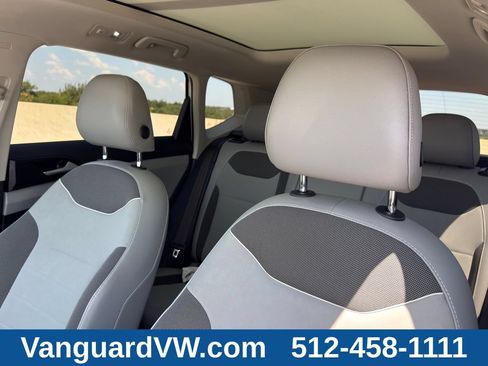 Used 2023 Volkswagen Taos SE w/ Panoramic Sunroof Package FWD image 13