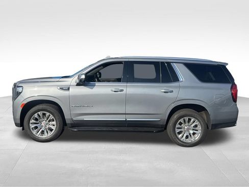 Used 2023 GMC Yukon Denali AWD/4WD image 3