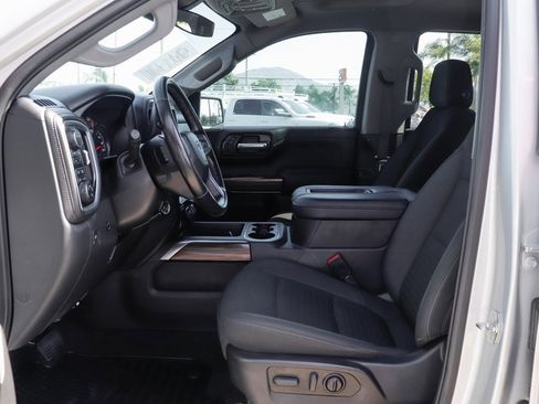 Used 2021 Chevrolet Silverado 1500 RST w/ Z71 Off-Road Package image 17