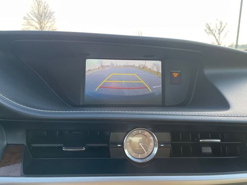 Used 2015 Lexus ES 350 image 19