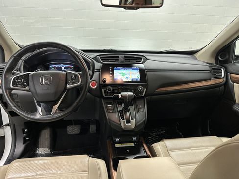 Used 2020 Honda CR-V Touring image 29