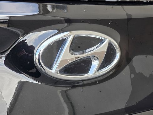 Used 2023 Hyundai Kona SEL image 13
