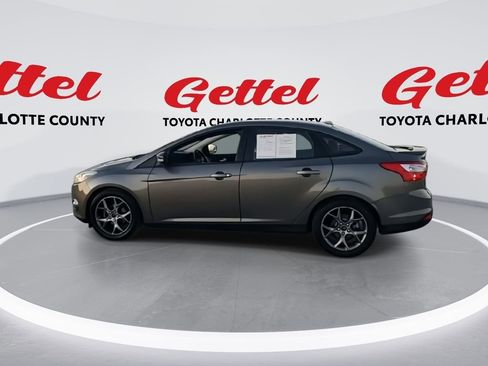 Used 2014 Ford Focus SE w/ Equipment Group 201A image 5