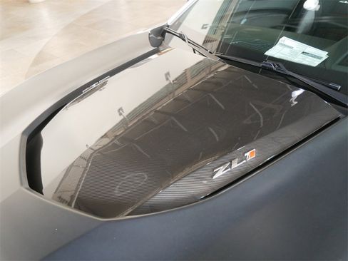 Used 2018 Chevrolet Camaro ZL1 image 11